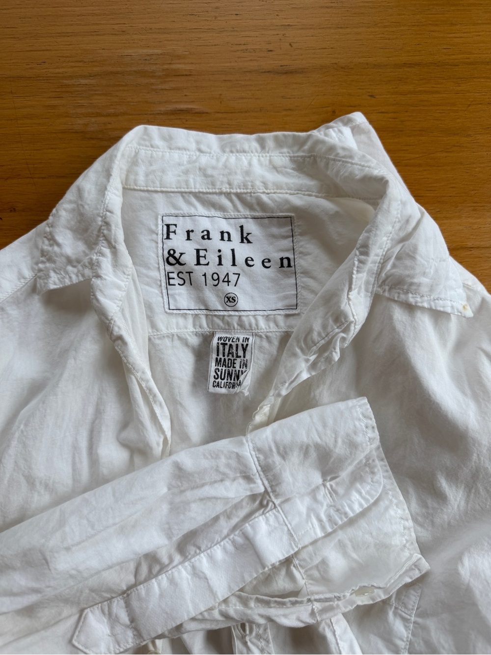 Frank & Eileen White cotton XS Button-Down Shirt